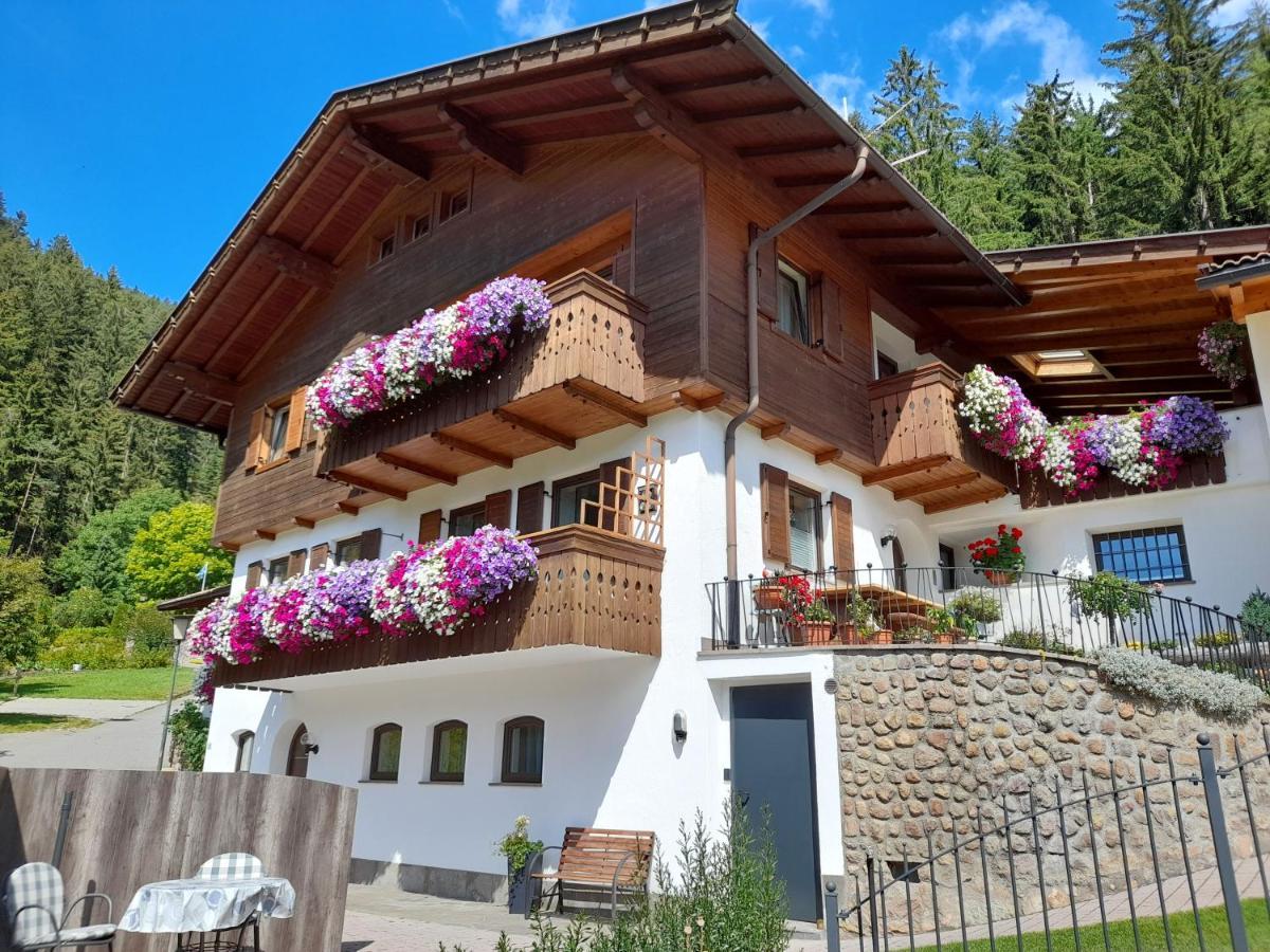 Haus Kohler Bernhard Apartman Nova Levante Kültér fotó